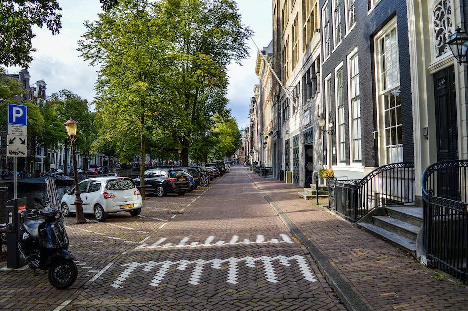  Niederländische Geschwindigkeitsbeschränkungen mit Anhängern